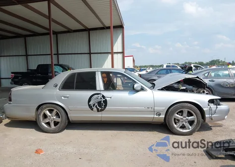 2003 Mercury Marauder from USA, damaged, VIN 2MEHM75V03X616869